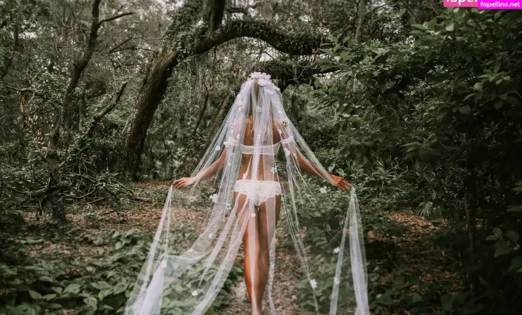 Allie Wes OnlyFans Thumbnail #SU7GCTEDon