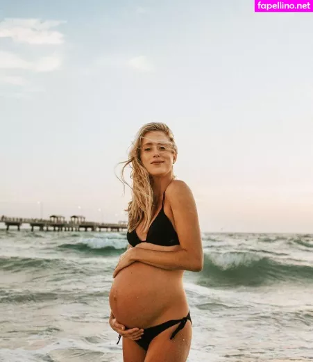 Allie Wes OnlyFans Thumbnail #UqnpP80cGc