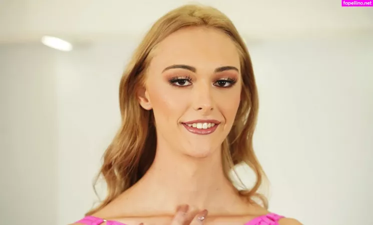 Allie Xandra OnlyFans Thumbnail #cWjXkBWV6g