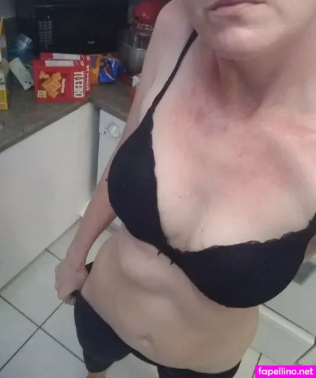 Alliehunterfree OnlyFans Thumbnail #YmdbsKeJ8Y