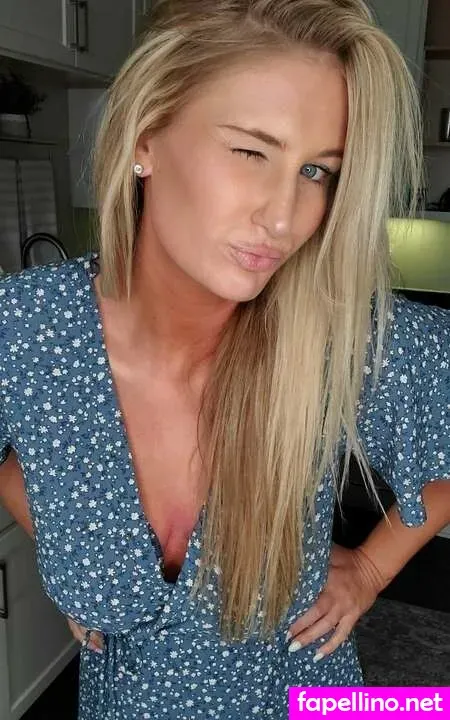 Allienextdoor 1 OnlyFans Thumbnail #QyquacLmG2