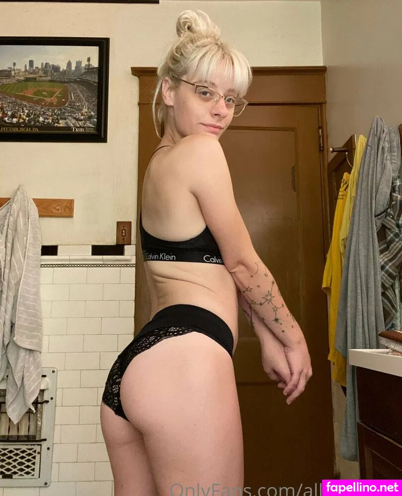 allierae236, theallierae Nude Leaked OnlyFans Photo #MobsRADWWM