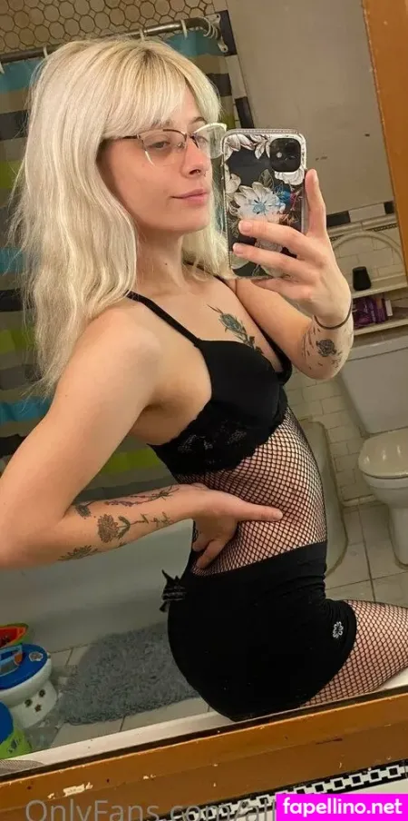 Allierae236 OnlyFans Thumbnail #jEFtGXCBcQ