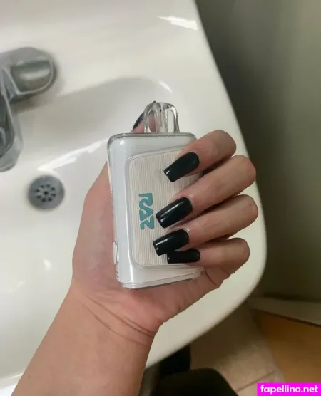 Allikitten OnlyFans Thumbnail #jLZY9pG4ku