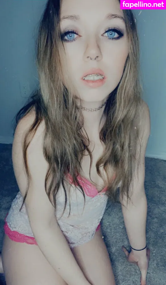 alli.moona, allimoona04 Nude Leaked OnlyFans Photo #WXlKfyAljR