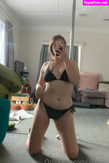 Allinixx OnlyFans Thumbnail #rqFm0MH7qs