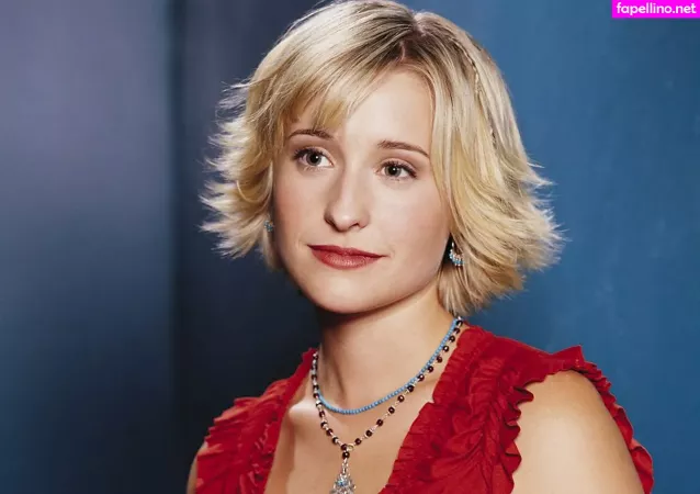 Allison Mack OnlyFans Thumbnail #V7n3N5ooNt