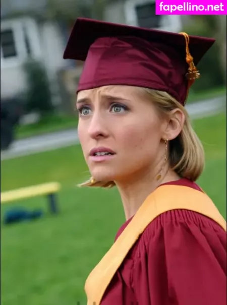 Allison Mack OnlyFans Thumbnail #haC5BvMzcv