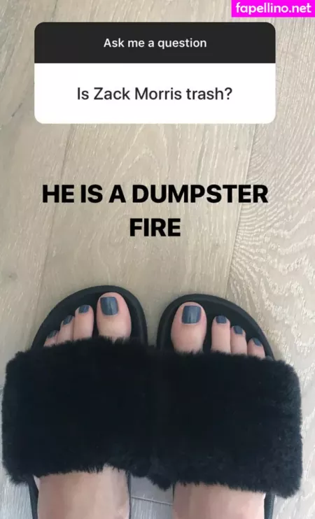 Allison Raskin OnlyFans Thumbnail #JgXMXMTgAB