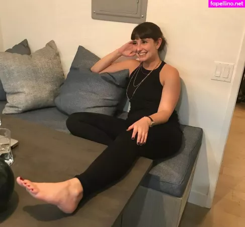 Allison Raskin OnlyFans Thumbnail #nt0bTgePSq