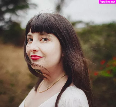 Allison Raskin OnlyFans Thumbnail #pXD8yWGdXL