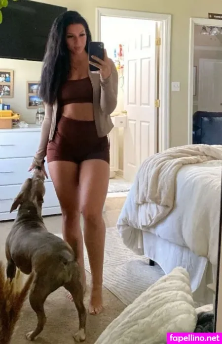 Allison Royalty OnlyFans Thumbnail #HCg9I9CItF