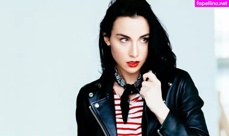 Allison Scagliotti OnlyFans Thumbnail #2uNAi2qvW5
