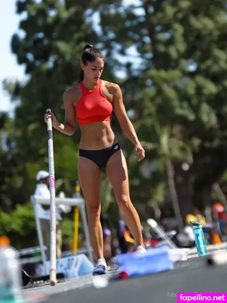 Allison Stokke OnlyFans Thumbnail #1SnfdYOOuh