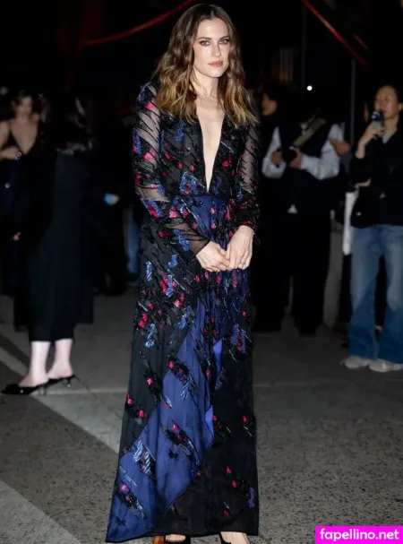 Allison Williams OnlyFans Thumbnail #MViXDSKGJ5