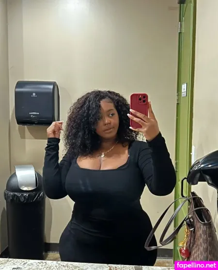 Allohhhh OnlyFans Thumbnail #1C7E0rHmZy