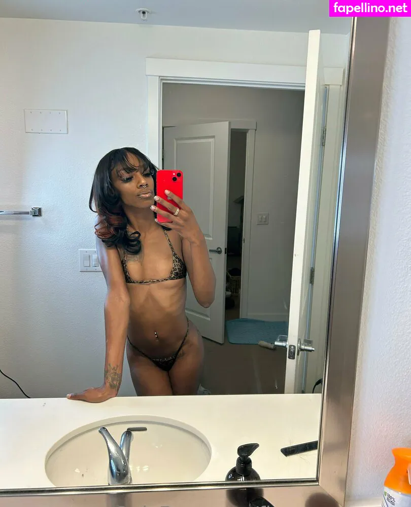 allucaneatwoo, neonbonymakeovers Nude Leaked OnlyFans Photo #uZm3kqAxEB
