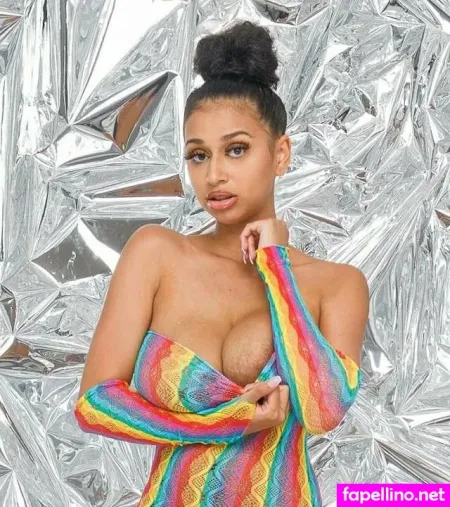Allurhia OnlyFans Thumbnail #OKPTWzXDkQ