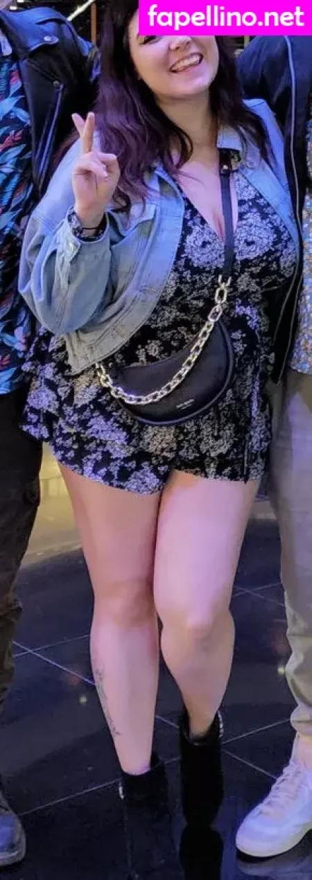 Alluux OnlyFans Thumbnail #Uzva64YLaD