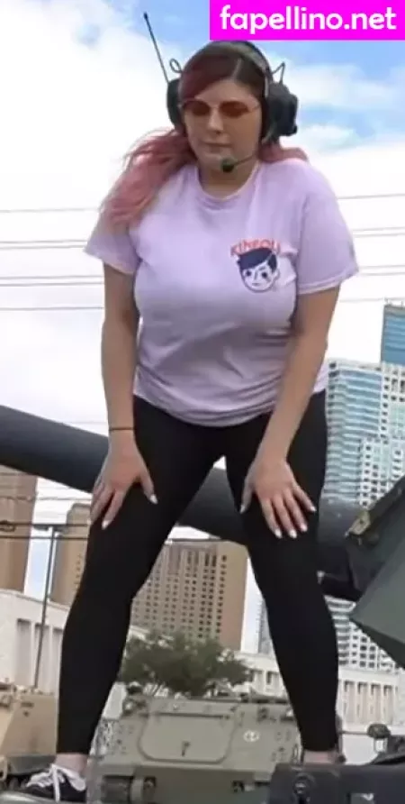 Alluux OnlyFans Thumbnail #yLGnaXL3fM