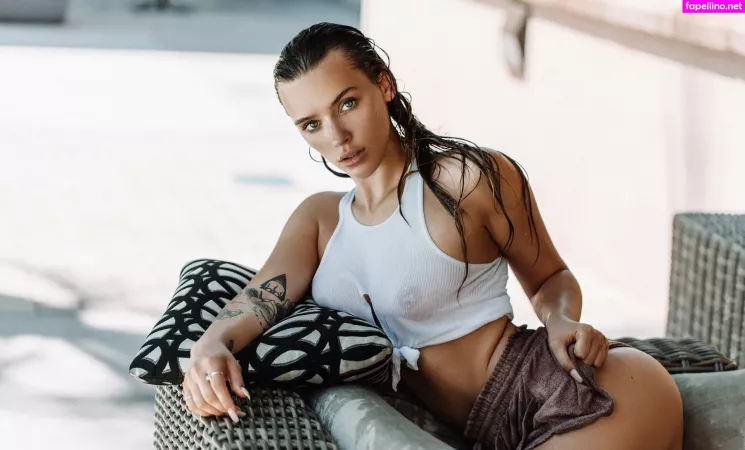 Ally Ana OnlyFans Thumbnail #WYf9GmWTu9