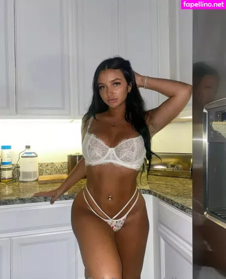 Ally Bross 1 OnlyFans Thumbnail #jzU8djZvt1
