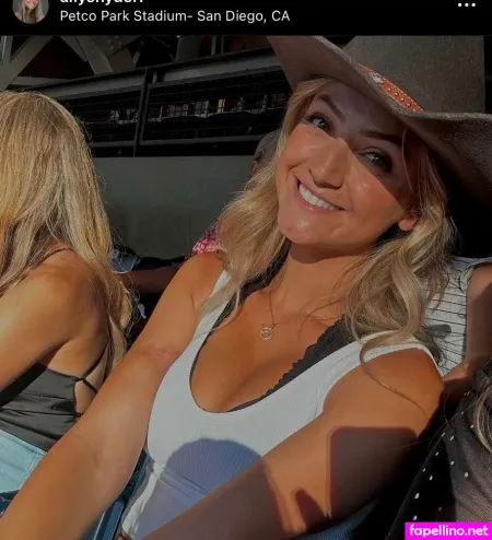 Ally Snyder OnlyFans Thumbnail #ySTkBqNytv