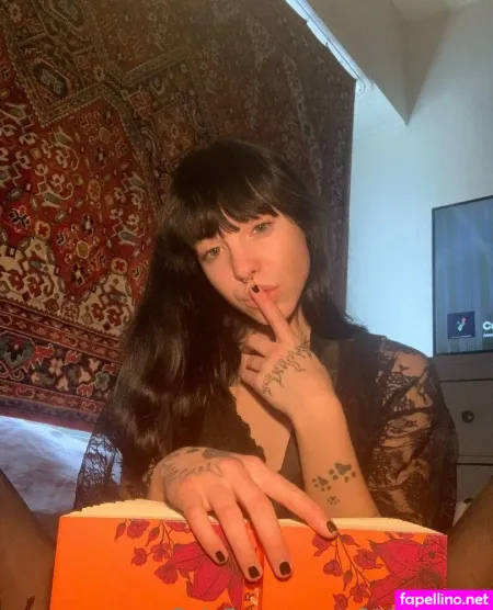 Allyalden OnlyFans Thumbnail #96NjjAOJUw