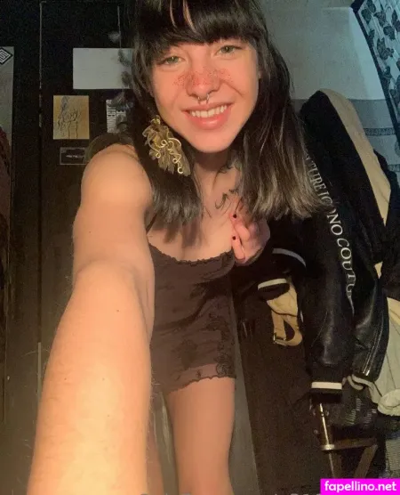 Allyalden OnlyFans Thumbnail #L8JXu0vIoT