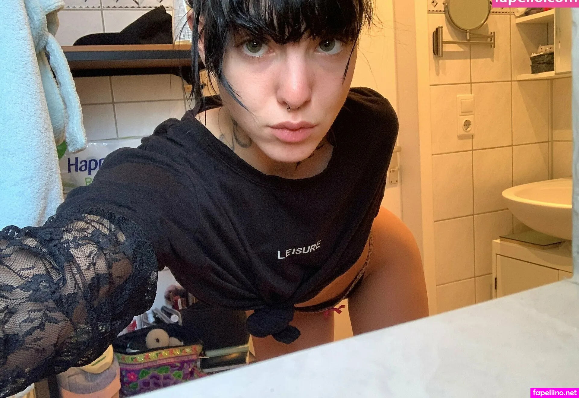 allyalden, missally_xo Nude Leaked OnlyFans Photo #ZaSm83r8Il