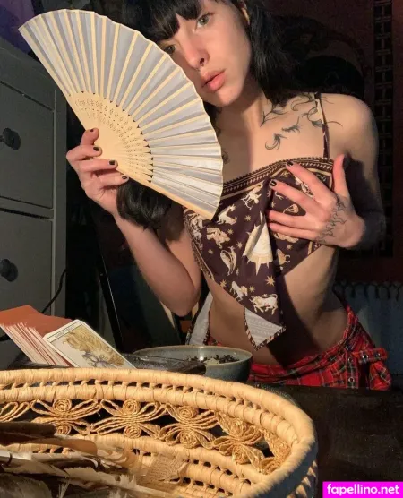 Allyalden OnlyFans Thumbnail #ayx4M2XoNB