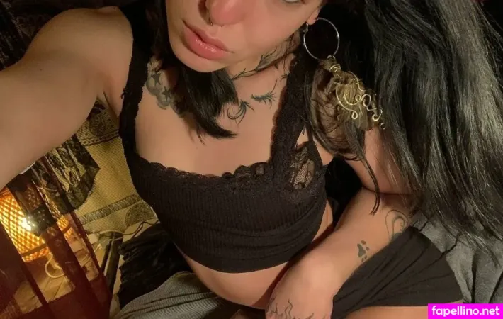 Allyaldenn OnlyFans Thumbnail #5ewT1MC8Lq