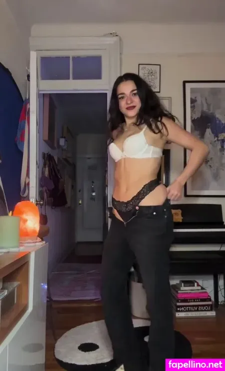 Allyannamaria OnlyFans Thumbnail #0CKLxEOr3v