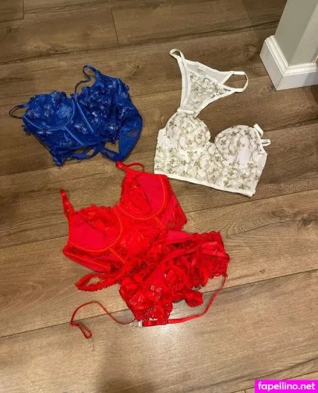 Allyofftheeastcoast OnlyFans Thumbnail #lwhaXBRzQ0