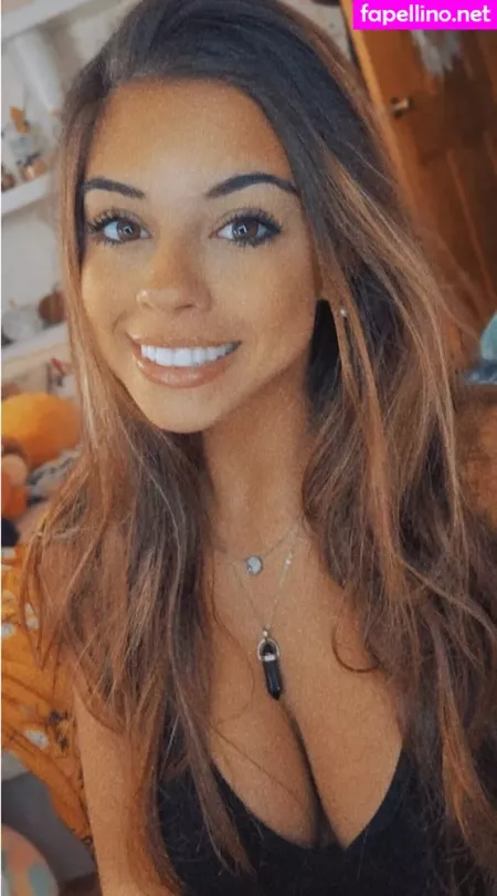 Allyson Noelle OnlyFans Thumbnail #2FJeetII6q