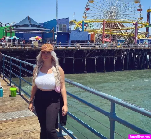 Allysophiie OnlyFans Thumbnail #DXlHC1fxU5