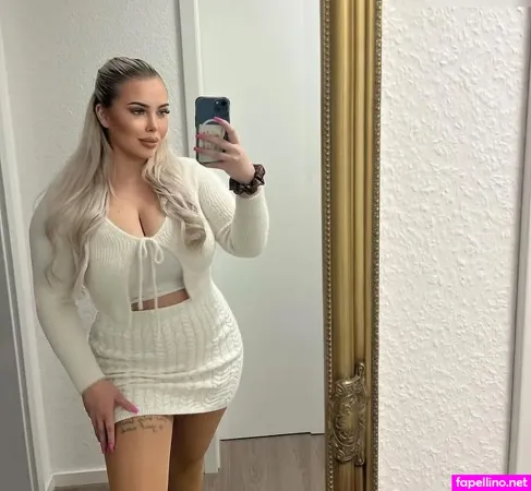 Allysophiie OnlyFans Thumbnail #Q1DYkx5sfS