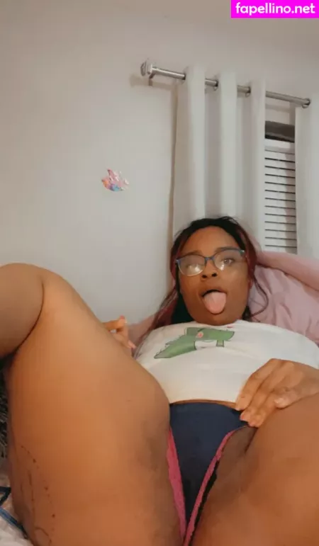 Allysquirtss OnlyFans Thumbnail #KDACiV9XYf