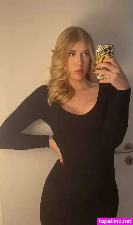 Allyssats OnlyFans Thumbnail #zn2oWUa8Qg