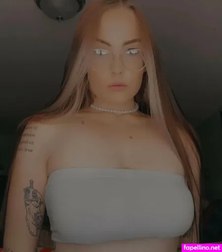 Allyuhhb OnlyFans Thumbnail #tgJ6rWnkU6