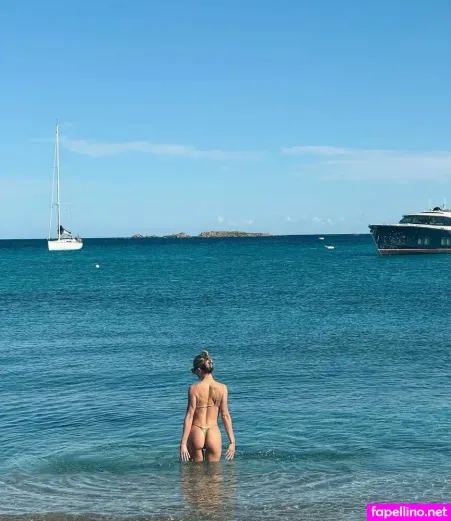 Allyyyrose 3 OnlyFans Thumbnail #jvI7MfafFb