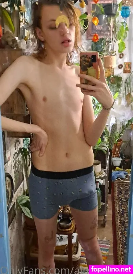 Alm0ndm0chi OnlyFans Thumbnail #8RUDudz3ra