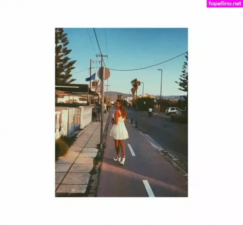 Alma Tandrup OnlyFans Thumbnail #4mJOQHXSmk