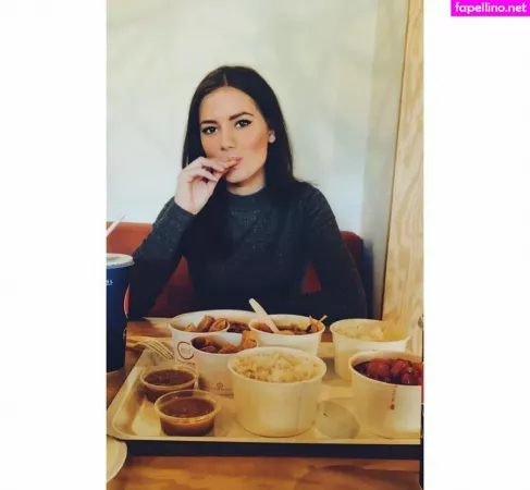 Alma Tandrup OnlyFans Thumbnail #oi2TuxZe40