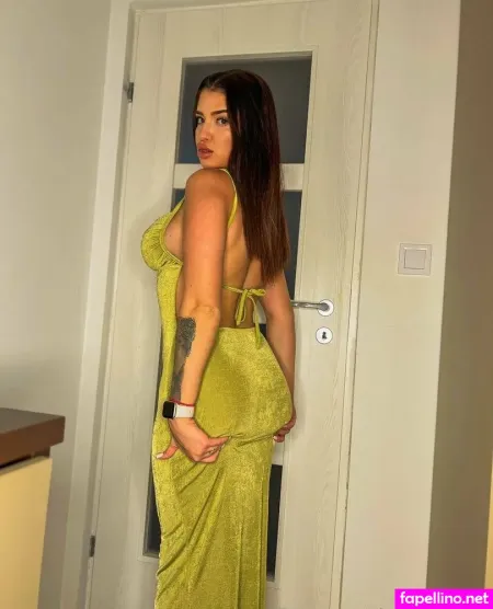 Almablackvip OnlyFans Thumbnail #JQAjG0kTFI