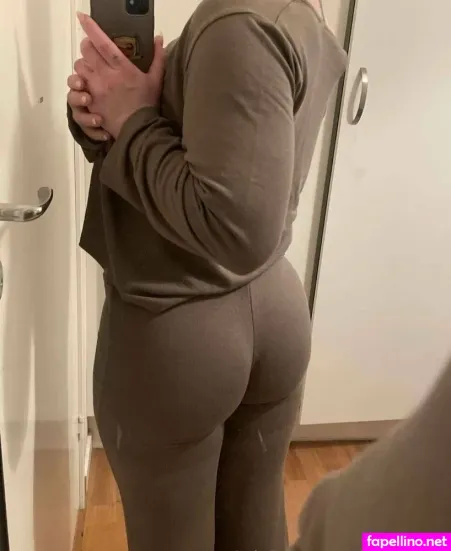 Almaknullar OnlyFans Thumbnail #9cP6pEOAaR