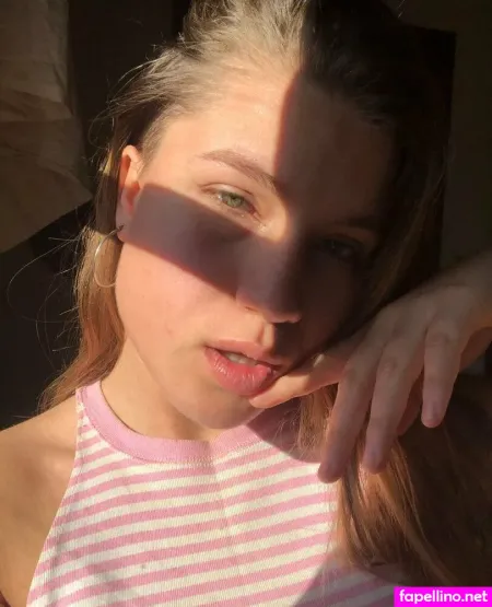 Almendrasart OnlyFans Thumbnail #j1CHq1RJeM