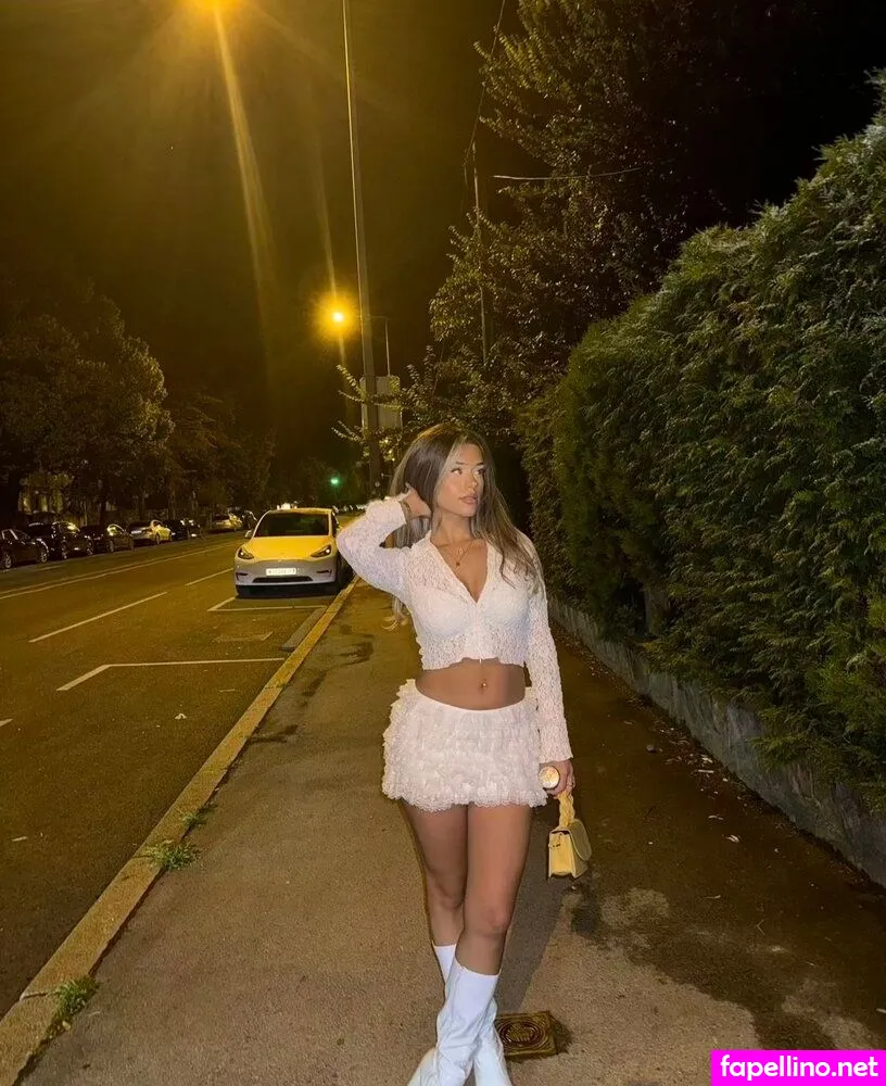 almirra.az Nude Leaked OnlyFans Photo #LfEYjiJxaQ