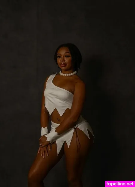 Almondxmilk OnlyFans Thumbnail #VNQTsmqdCU
