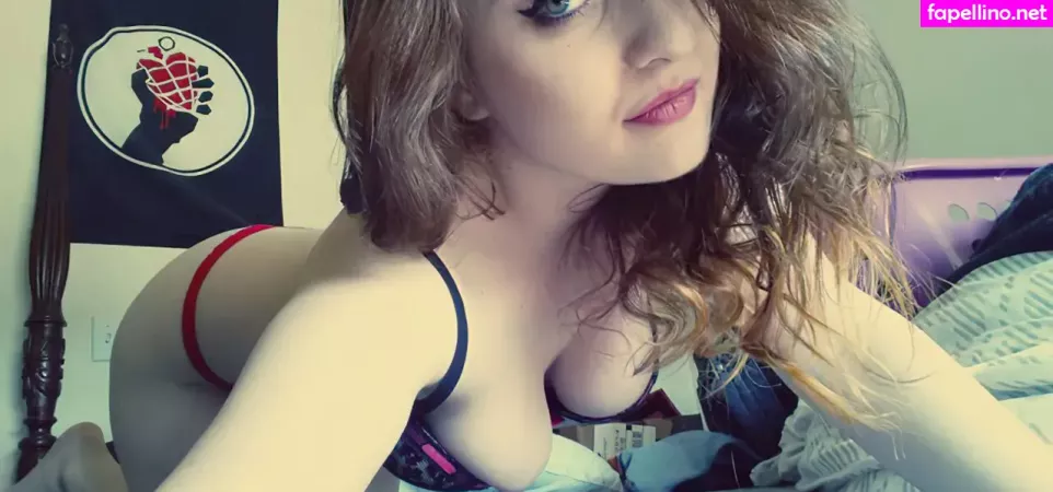 Almostanelephantx OnlyFans Thumbnail #dCUS80RwL3